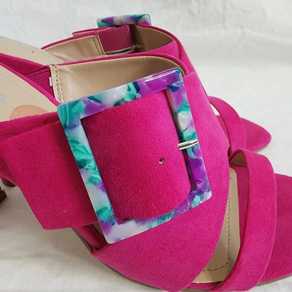 Charles by Charles David Gleam Slide‎ Sandal Size 7.5 Magenta